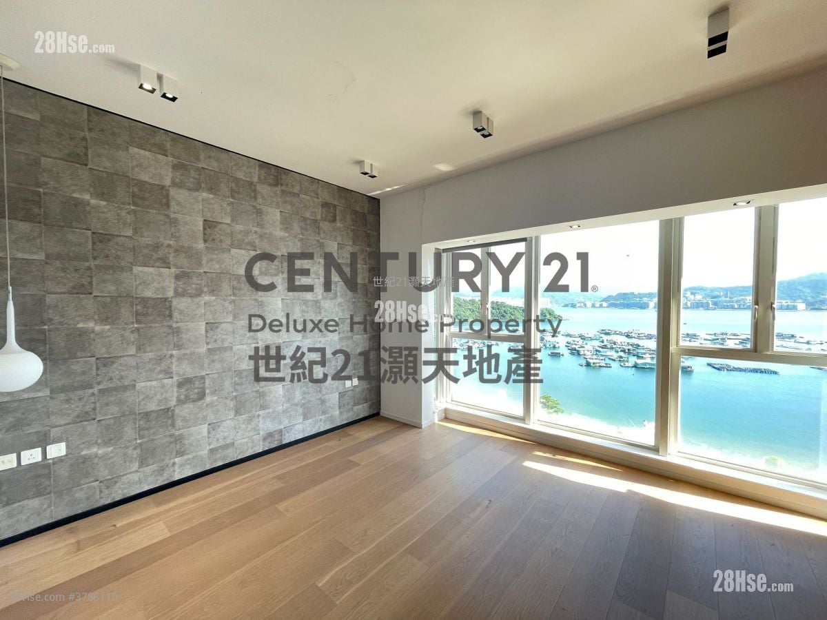 比华利山别墅 售盘 5+ 房 , 2 浴室 2,072 平方尺