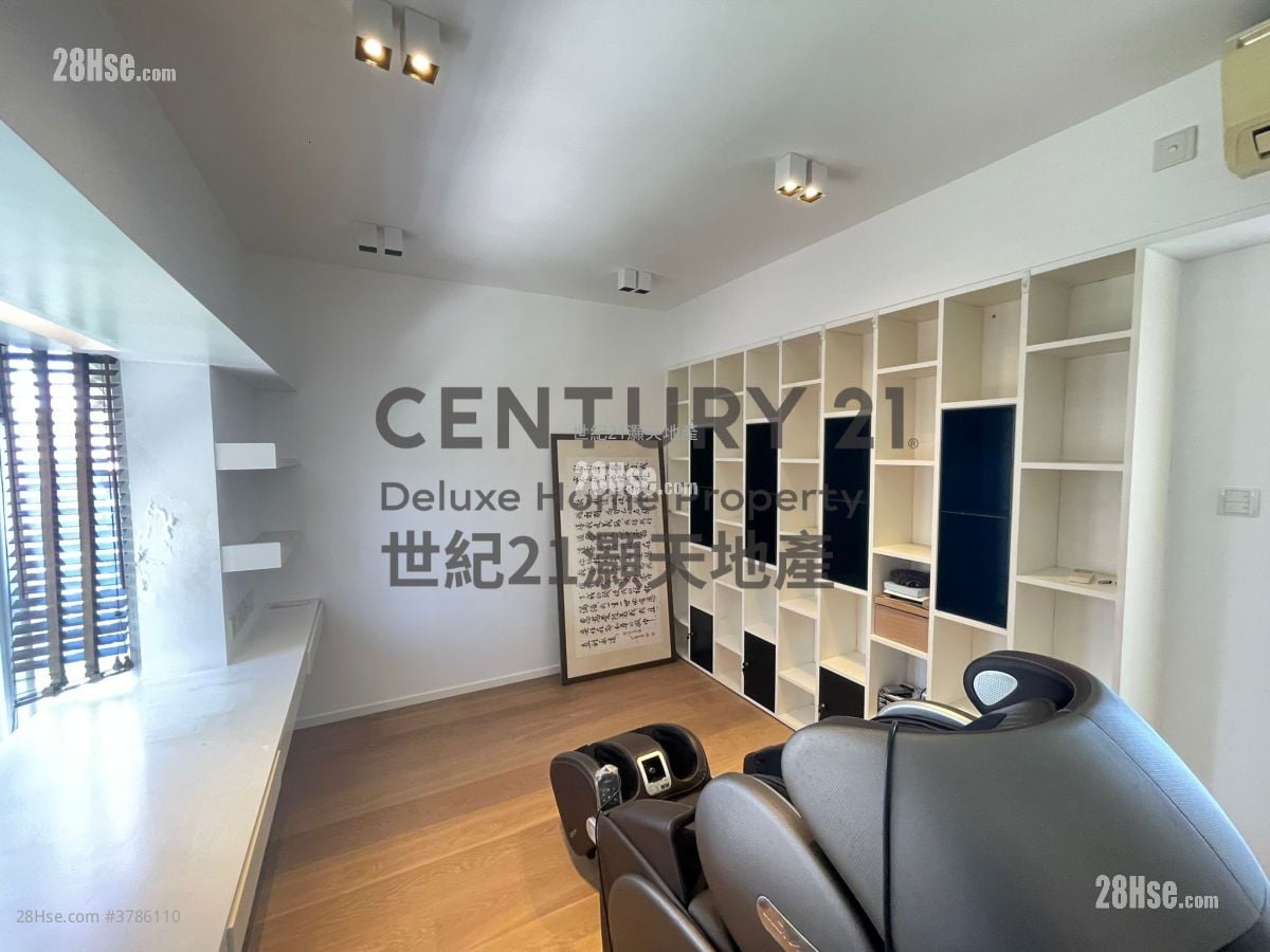 比华利山别墅 售盘 5+ 房 , 2 浴室 2,072 平方尺