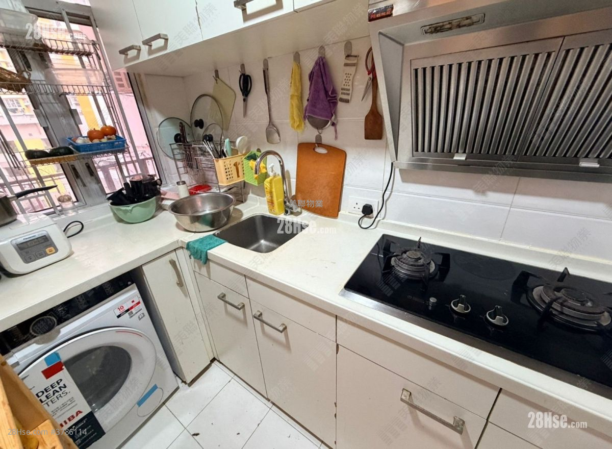 East Asia Gardens Sell 2 Bedrooms 460 ft²