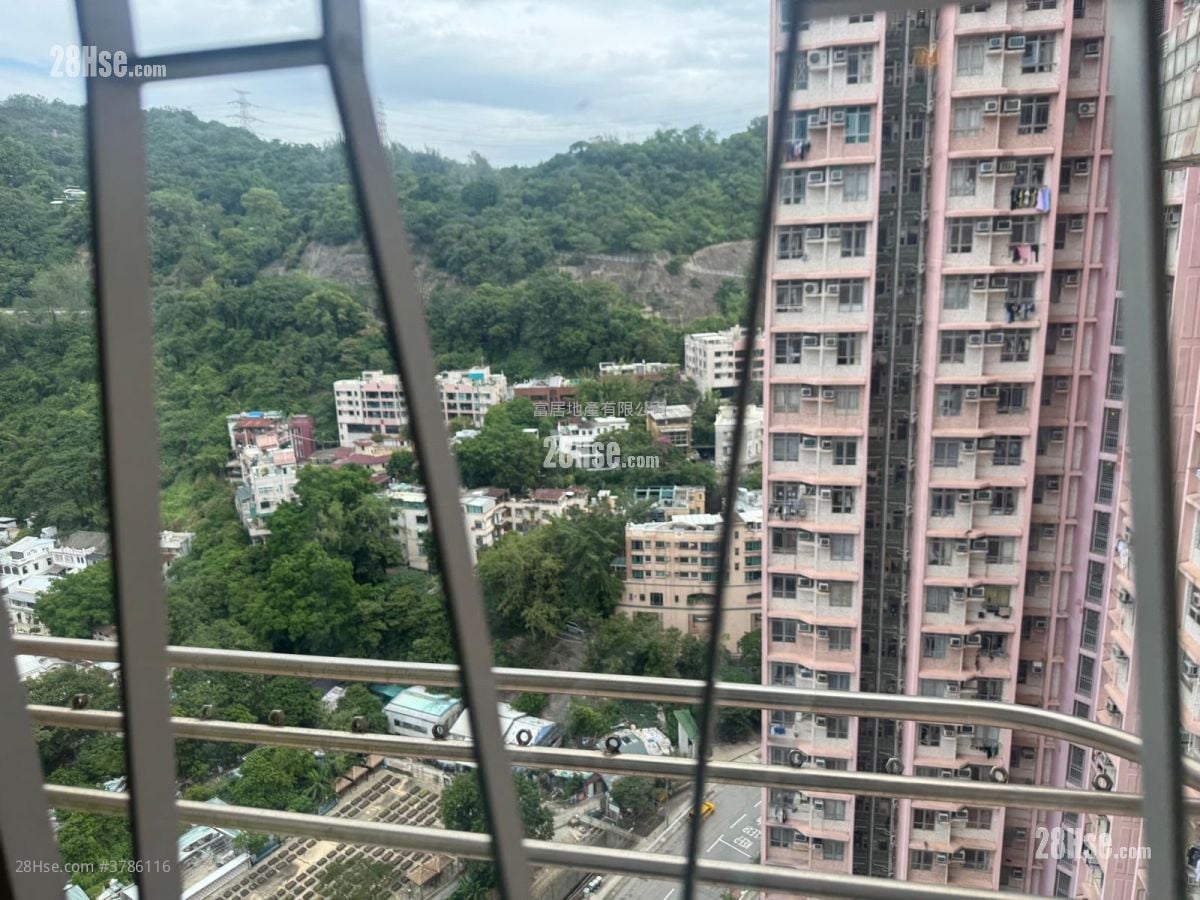 Lai Yan Court Sell 1 Bedroom , 1 Bathroom 428 ft²