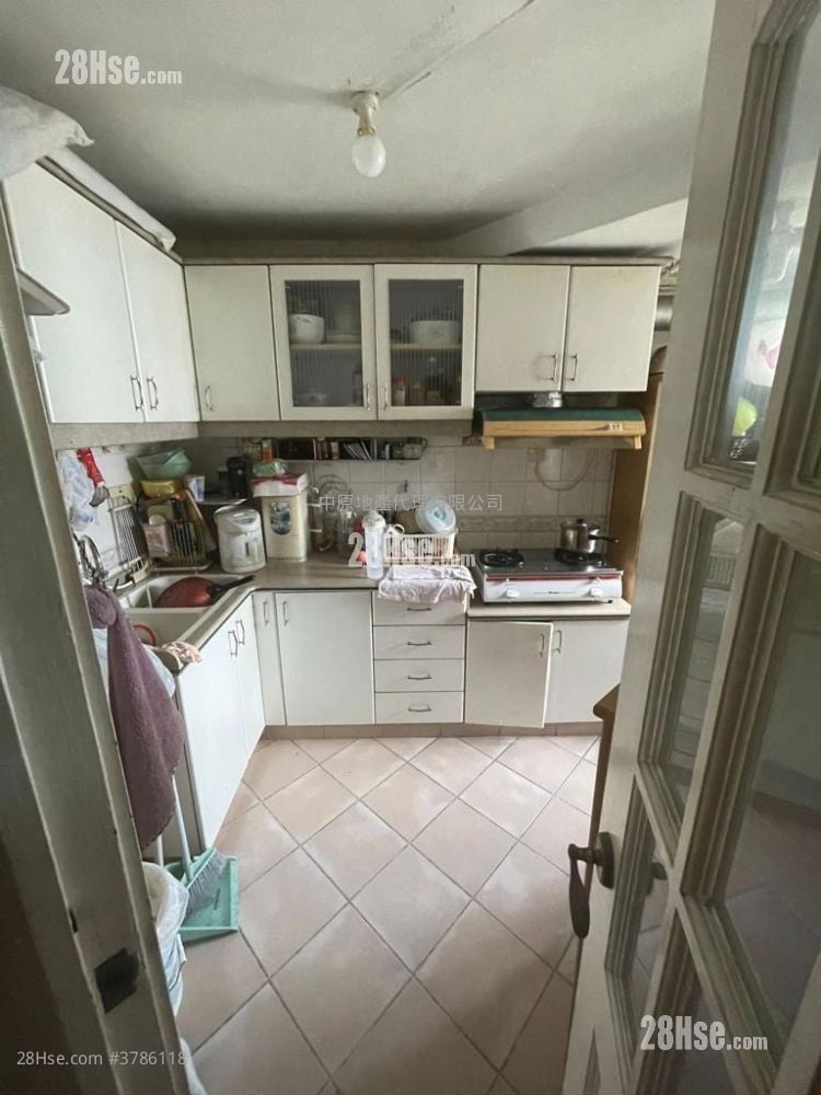 汀雅苑 售盘 2 房 495 平方尺