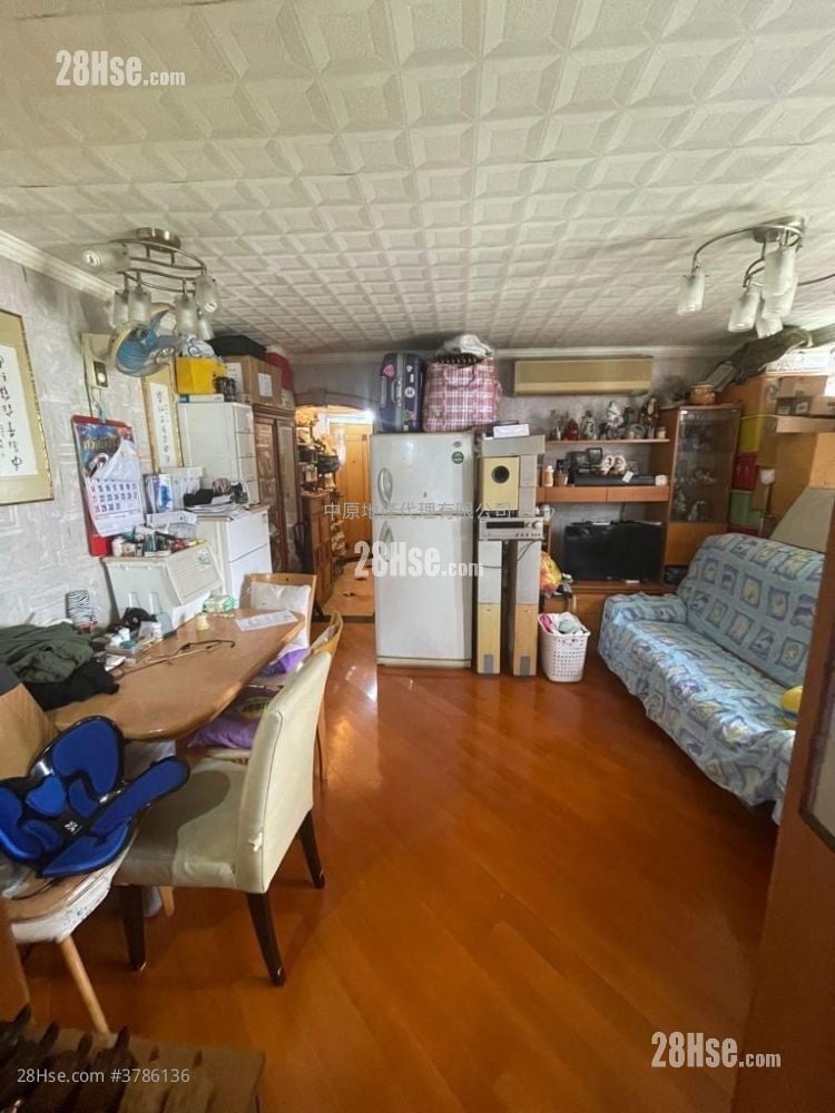 汀雅苑 售盘 2 房 495 平方尺