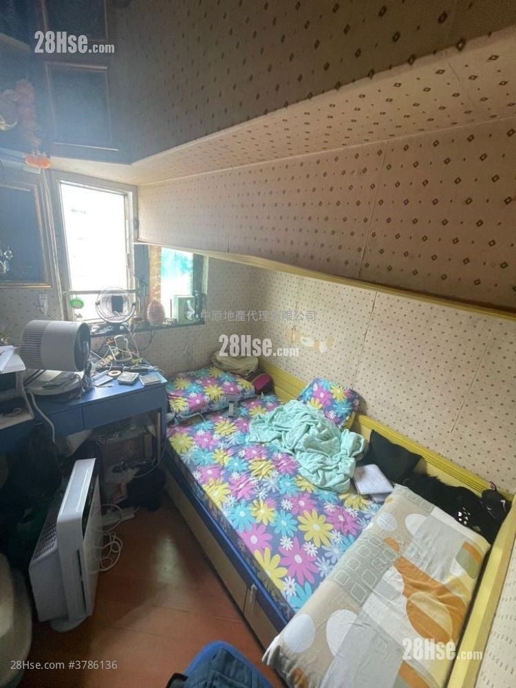 汀雅苑 售盘 2 房 495 平方尺