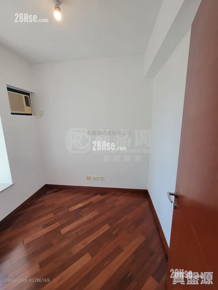 The Long Beach Sell 2 Bedrooms , 1 Bathroom 547 ft²