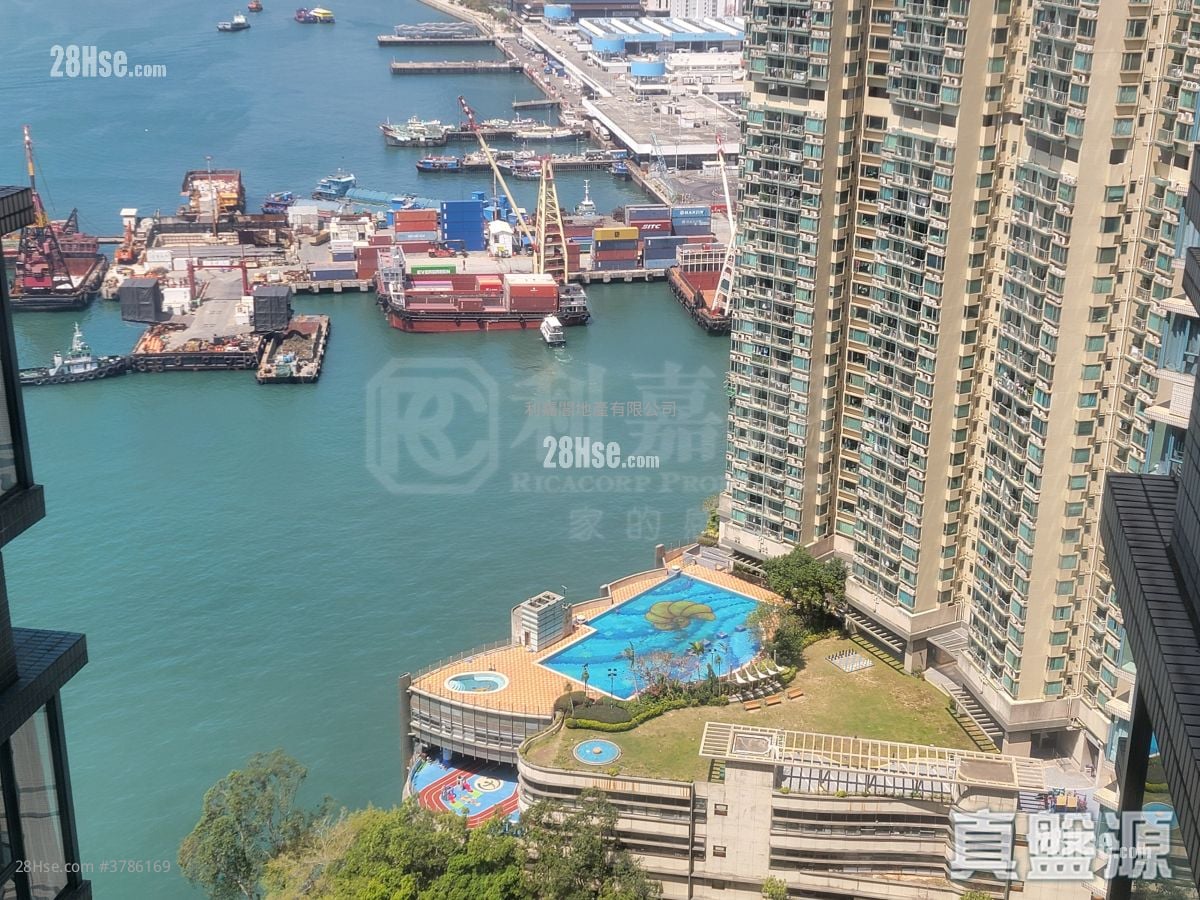 The Long Beach Sell 2 Bedrooms , 1 Bathroom 547 ft²