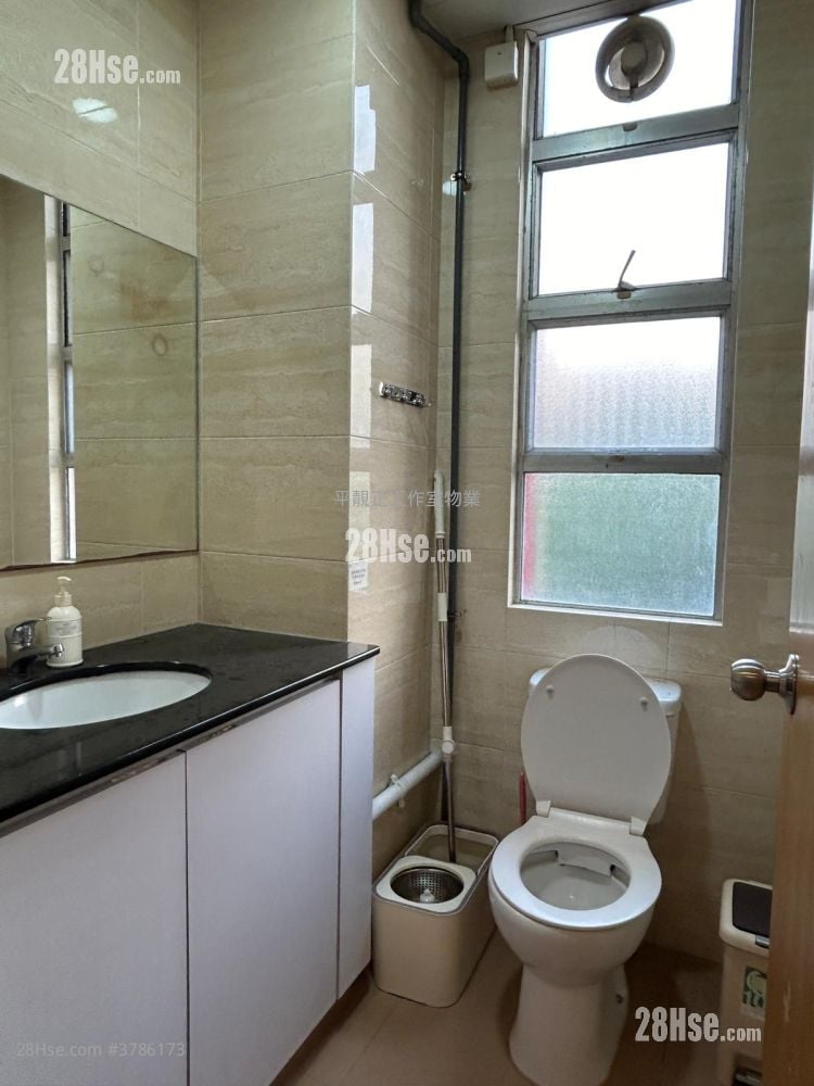 Hi-Tech Industrial Centre Rental