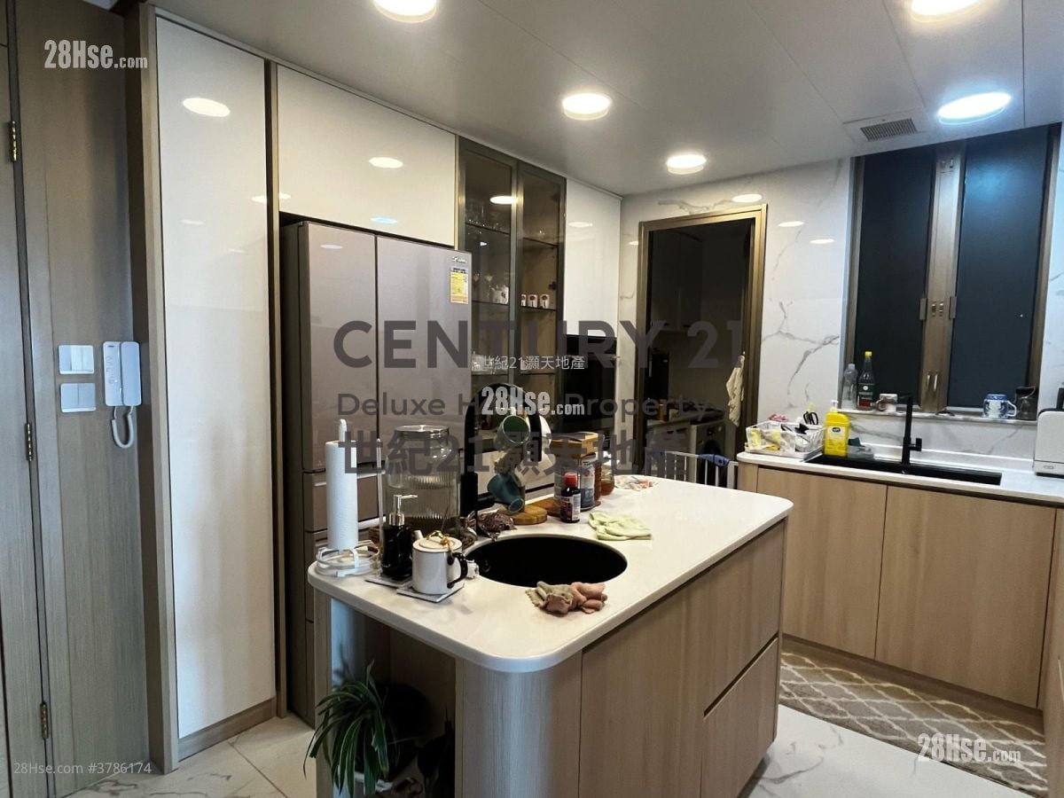 鹿茵山庄 售盘 3 房 , 2 浴室 1,307 平方尺