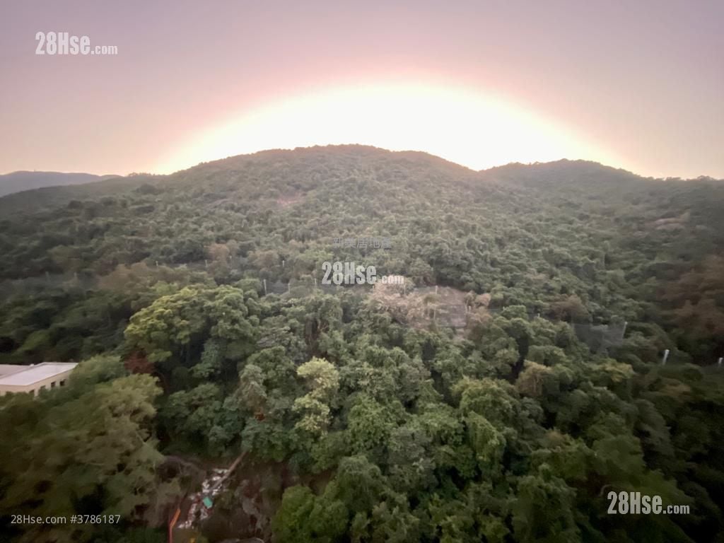 Chung Hing Mansion Rental 2 Bedrooms , 1 Bathroom