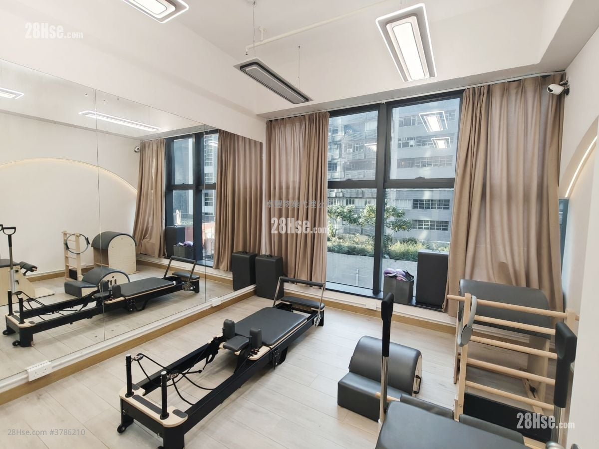 金百盛中心 租盘 3 房 , 1 厕所