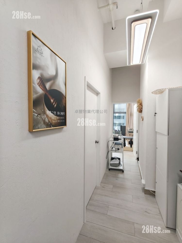 金百盛中心 租盘 3 房 , 1 厕所