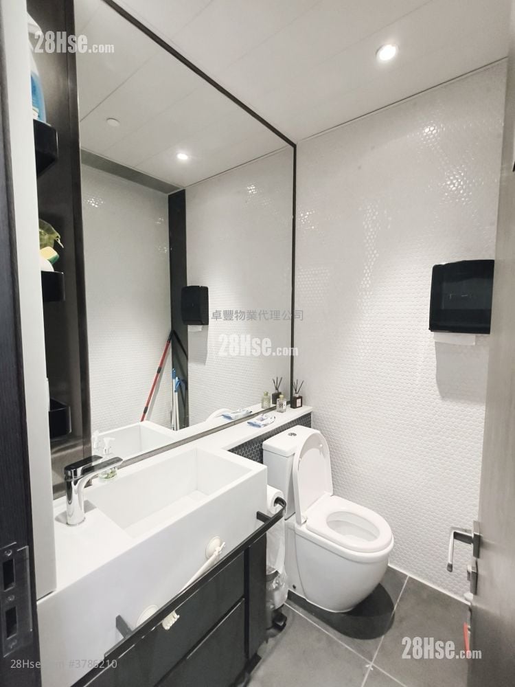 金百盛中心 租盘 3 房 , 1 厕所