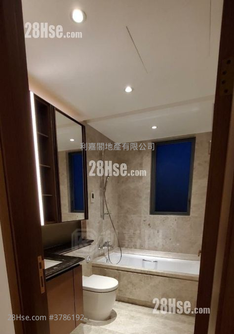 Parc Inverness Sell 3 Bedrooms 1,534 ft²