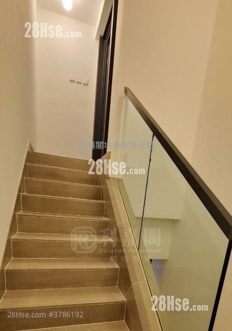 Parc Inverness Sell 3 Bedrooms 1,534 ft²