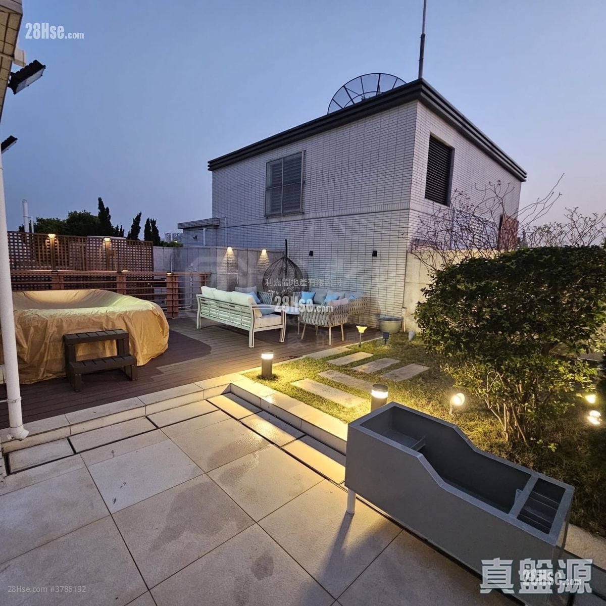 Parc Inverness Sell 3 Bedrooms 1,534 ft²