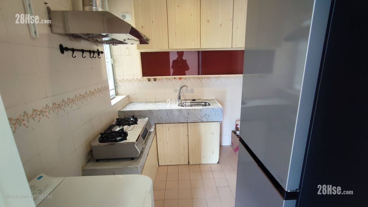 鲤景湾 租盘 2 房 , 1 浴室 485 平方尺