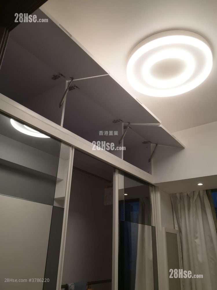 The Austin Sell 3 Bedrooms , 2 Bathrooms 862 ft²