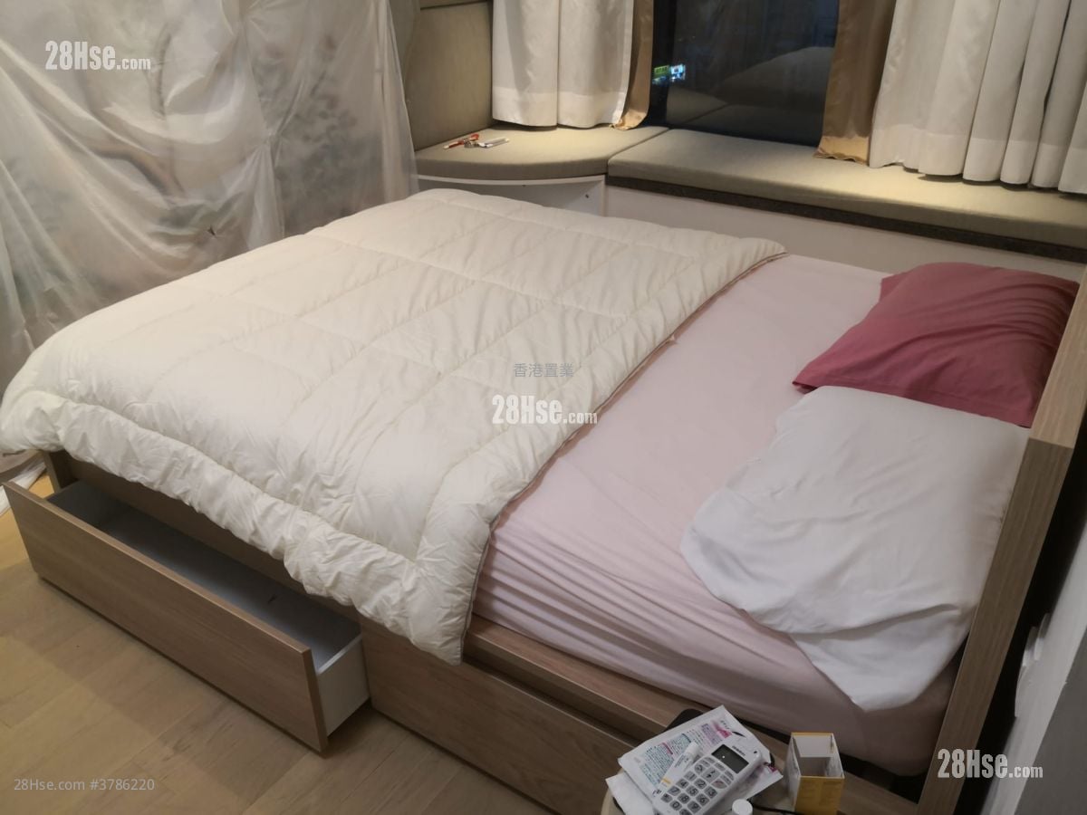 The Austin Sell 3 Bedrooms , 2 Bathrooms 862 ft²