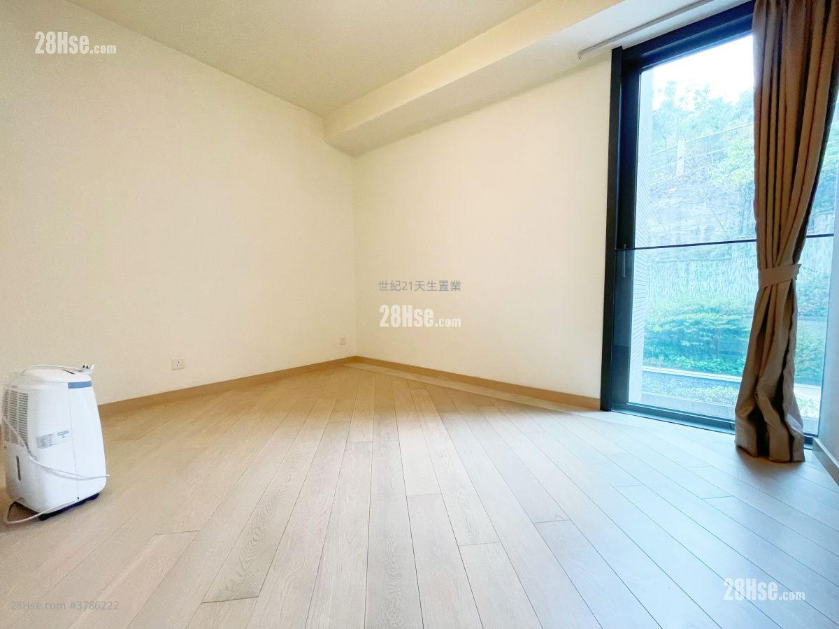 星岸 售盘 5+ 房 , 4 浴室 2,431 平方尺