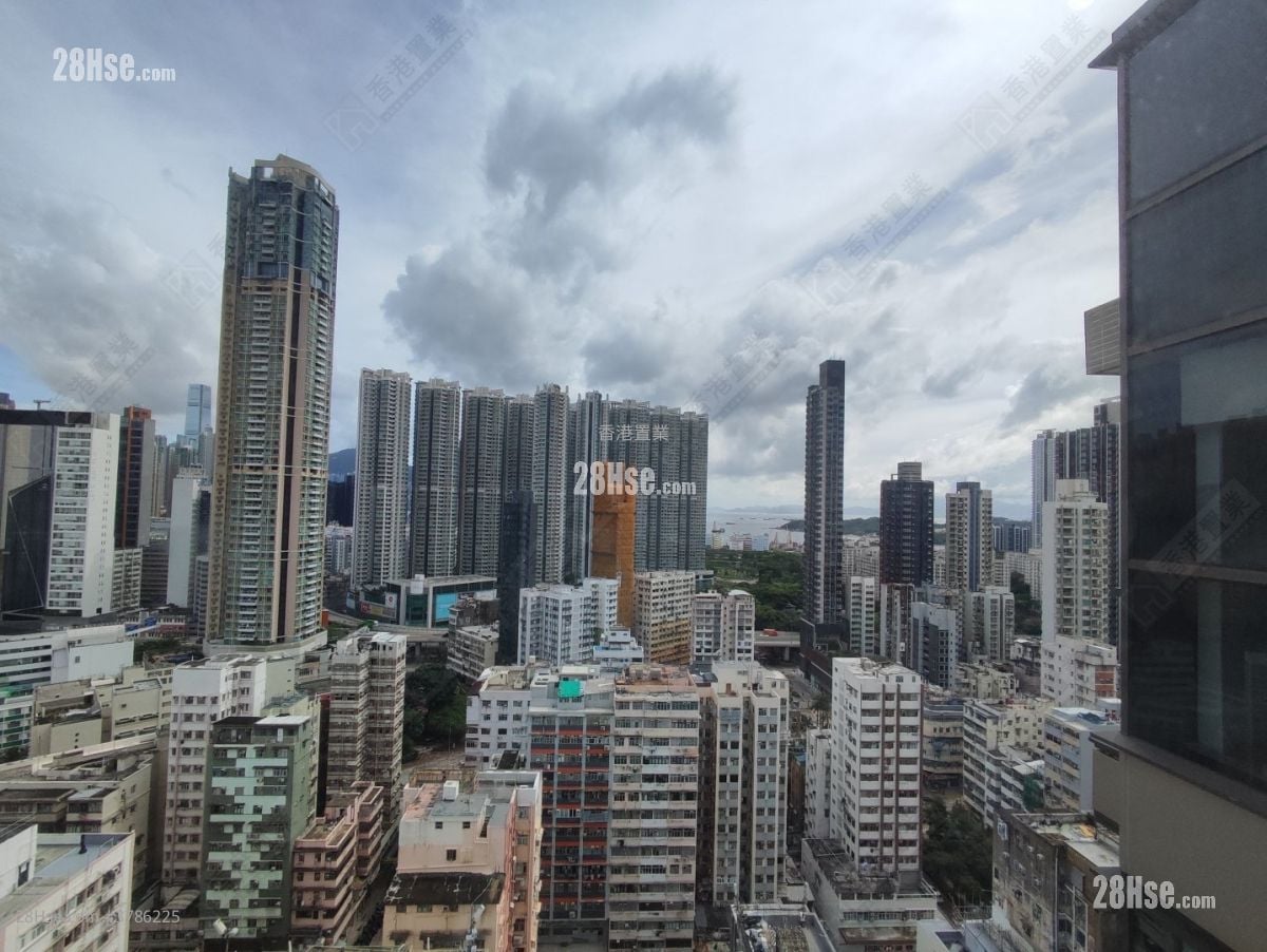 AVA228 租盘 1 房 , 1 浴室 249 平方尺