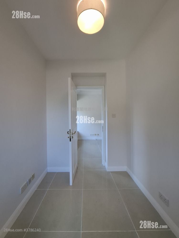 Caribbean Coast Sell 2 Bedrooms , 1 Bathroom 518 ft²