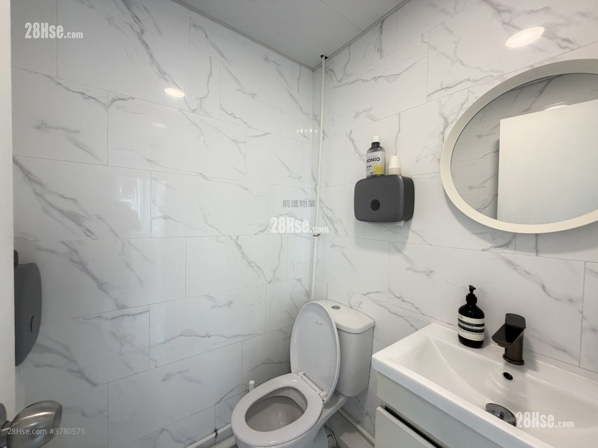 商业大厦  租盘 开放式间隔 , 2 厕所