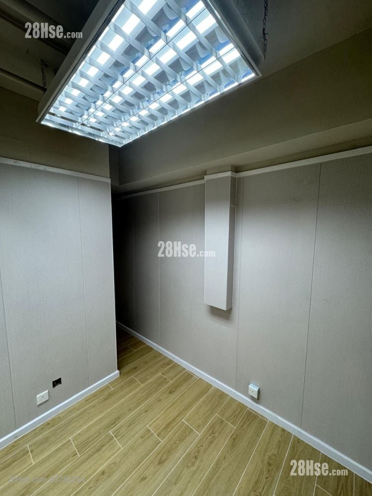 荣吉工业大厦 租盘 开放式间隔 150 平方尺