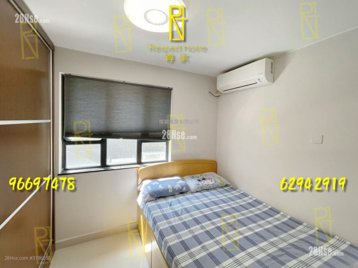 村屋 售盘 3 房 , 1 浴室 700 平方尺