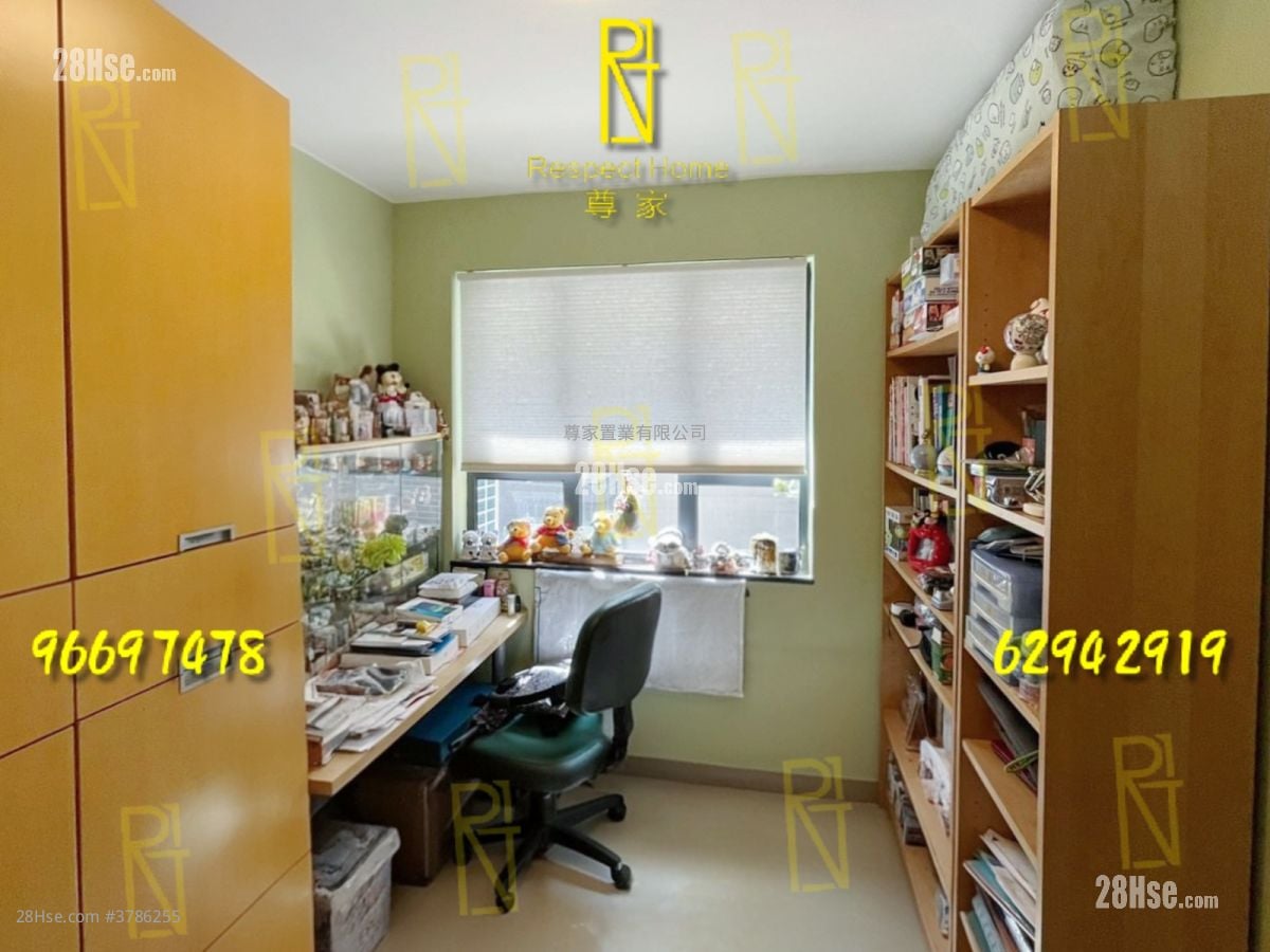 村屋 售盘 3 房 , 1 浴室 700 平方尺