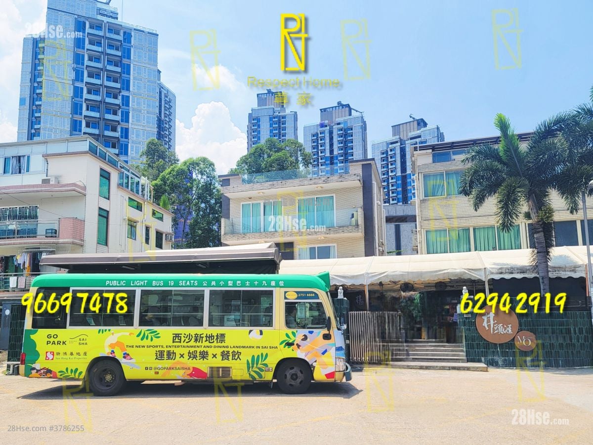 村屋 售盘 3 房 , 1 浴室 700 平方尺