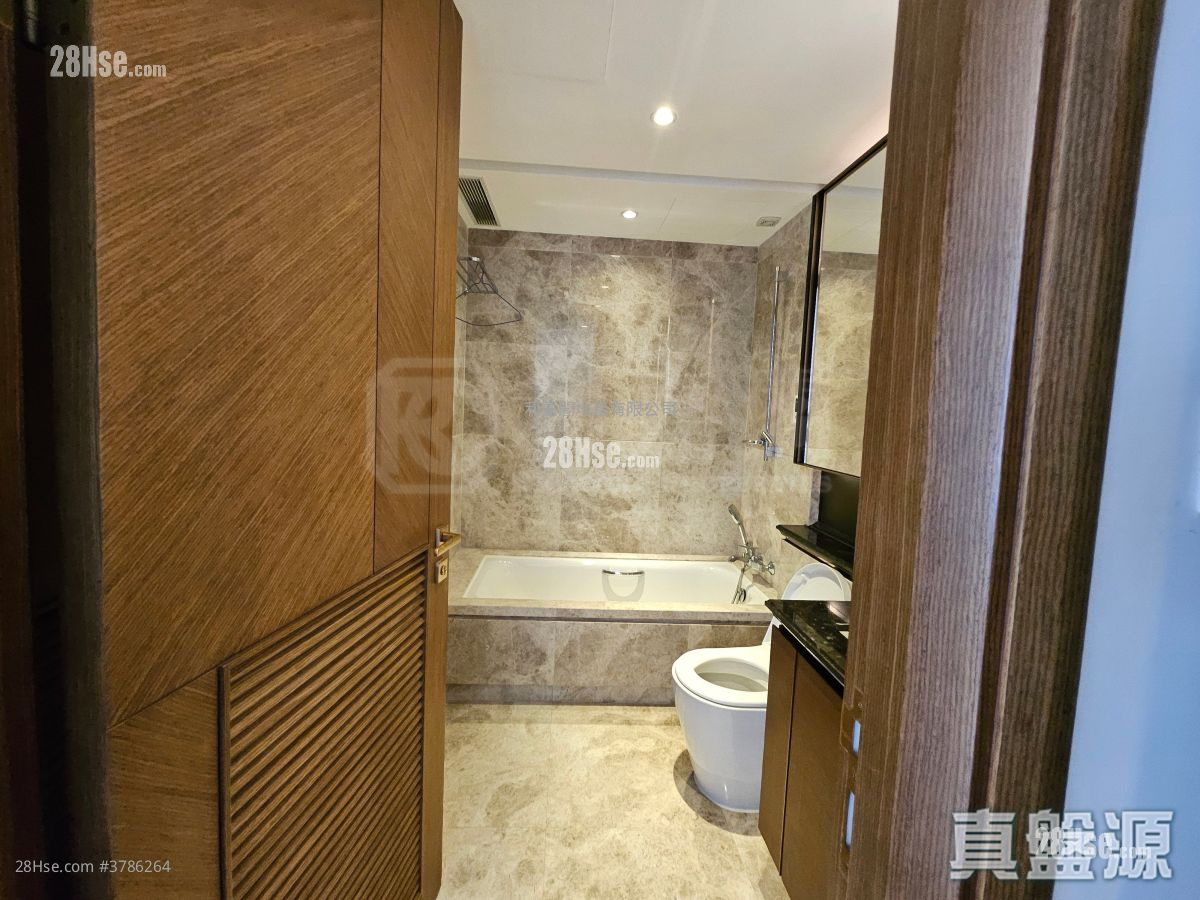 Parc Inverness Sell 4 Bedrooms 1,733 ft²