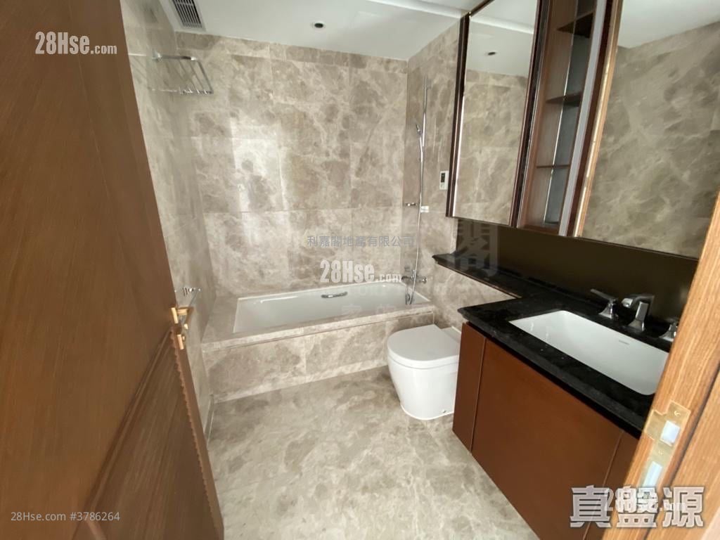 Parc Inverness Sell 4 Bedrooms 1,733 ft²