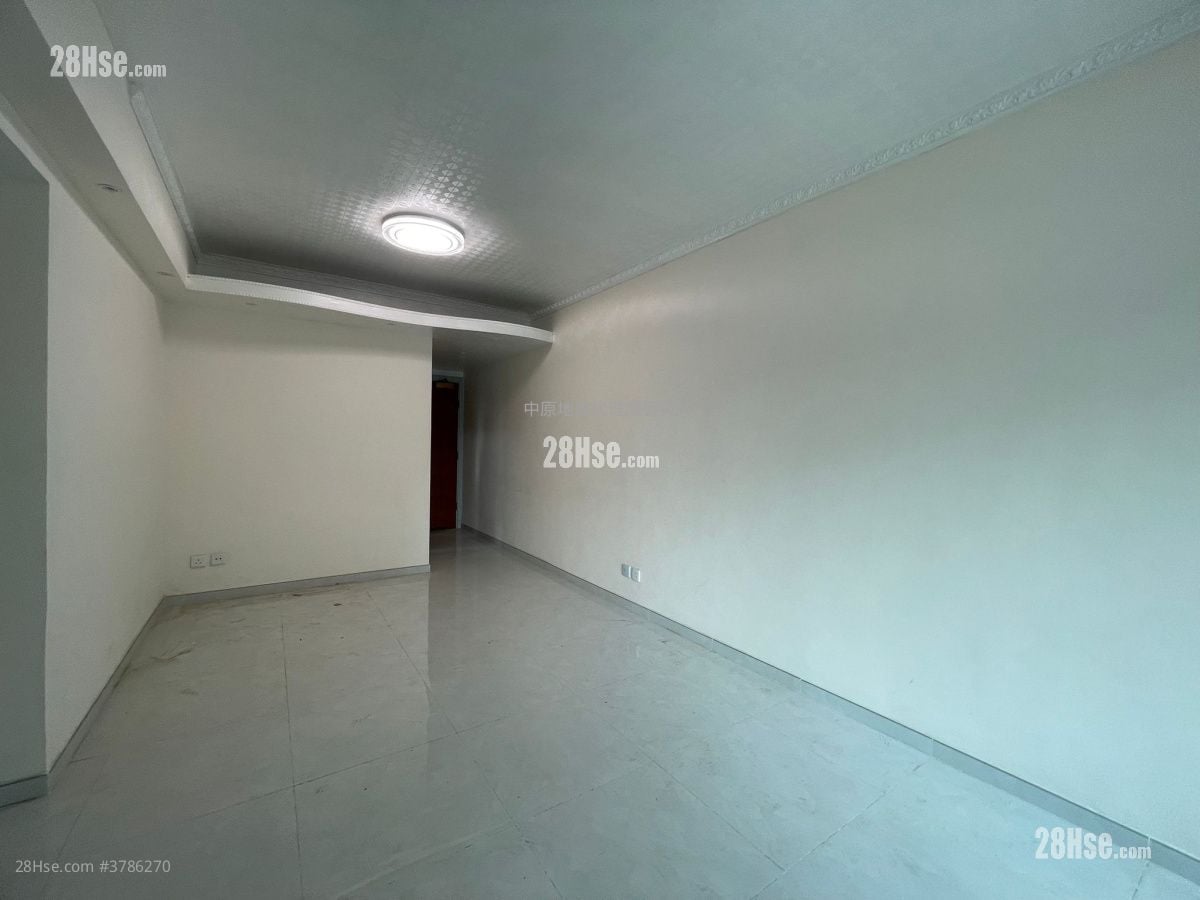 康睦庭园 售盘 3 房 , 2 浴室 637 平方尺