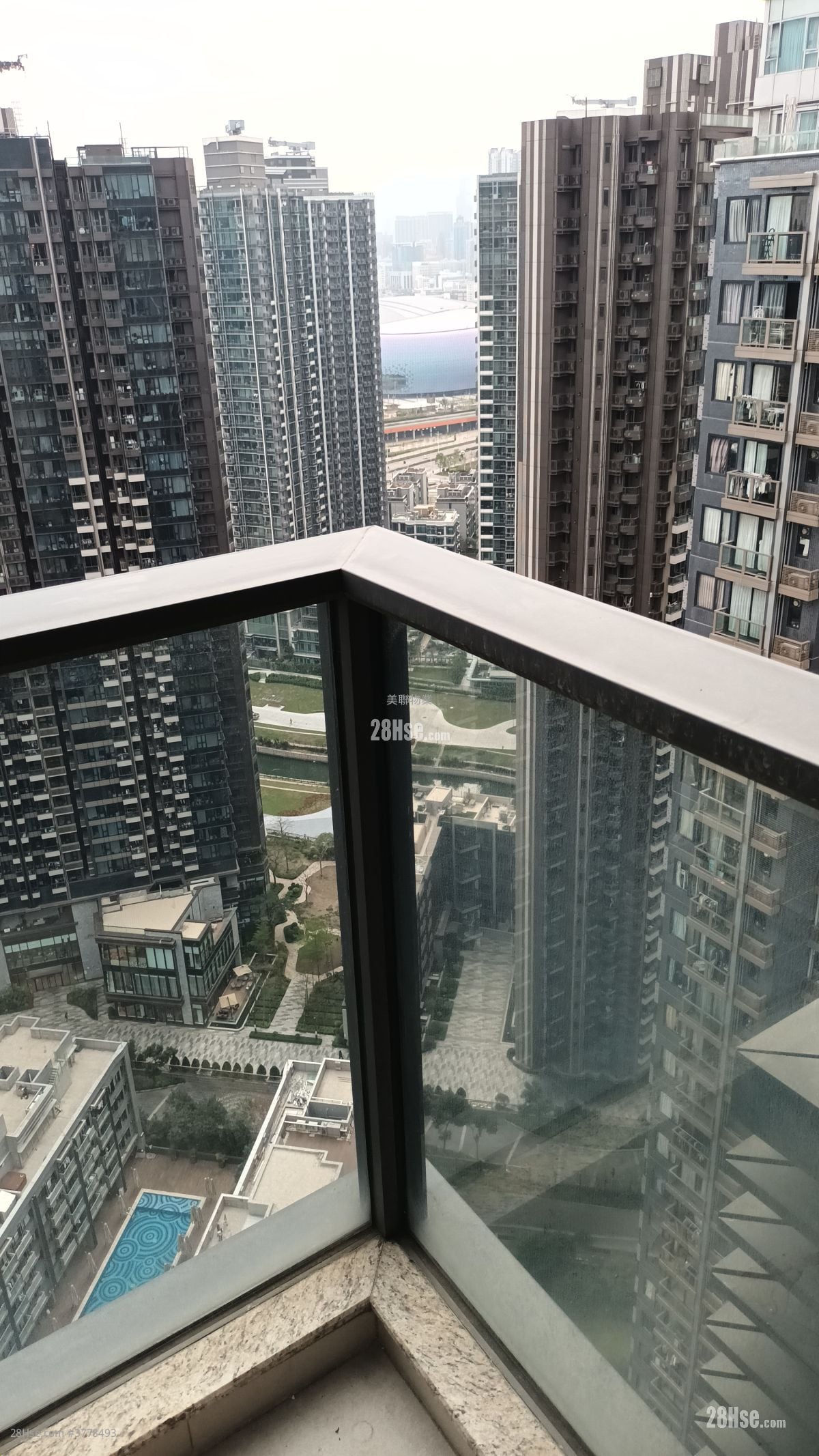 Victoria Skye Rental Studio , 1 Bathroom 266 ft²