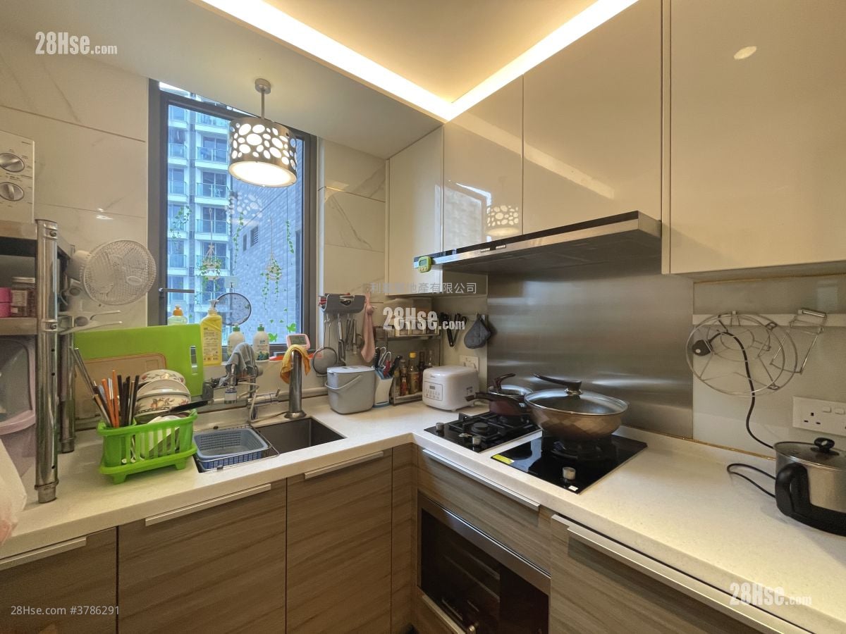 海翩滙 售盘 2 房 , 1 浴室 529 平方尺