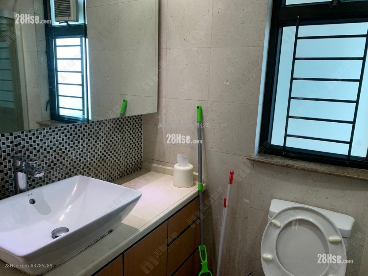 海欣花园 售盘 2 房 , 1 浴室 491 平方尺