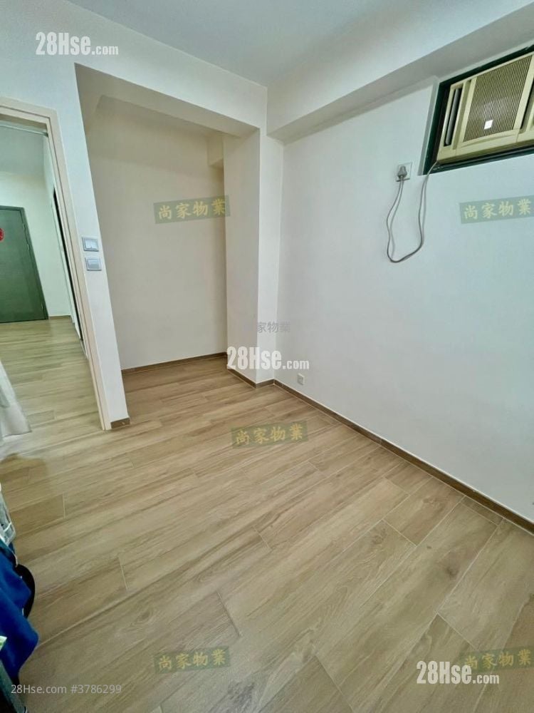 Beauty Court Rental 2 Bedrooms , 1 Bathroom