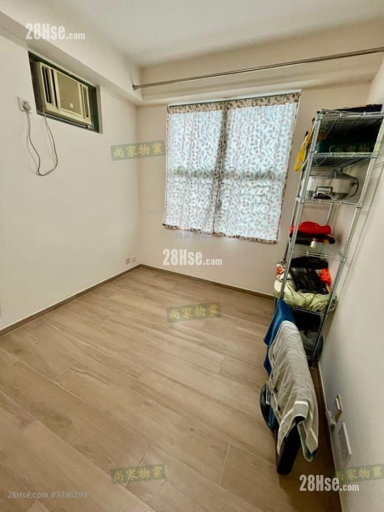 Beauty Court Rental 2 Bedrooms , 1 Bathroom