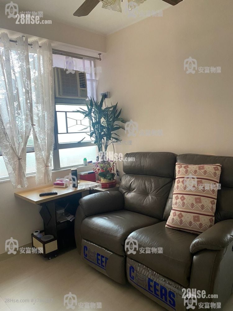 Greenery Plaza Rental 1 Bedroom 294 ft²