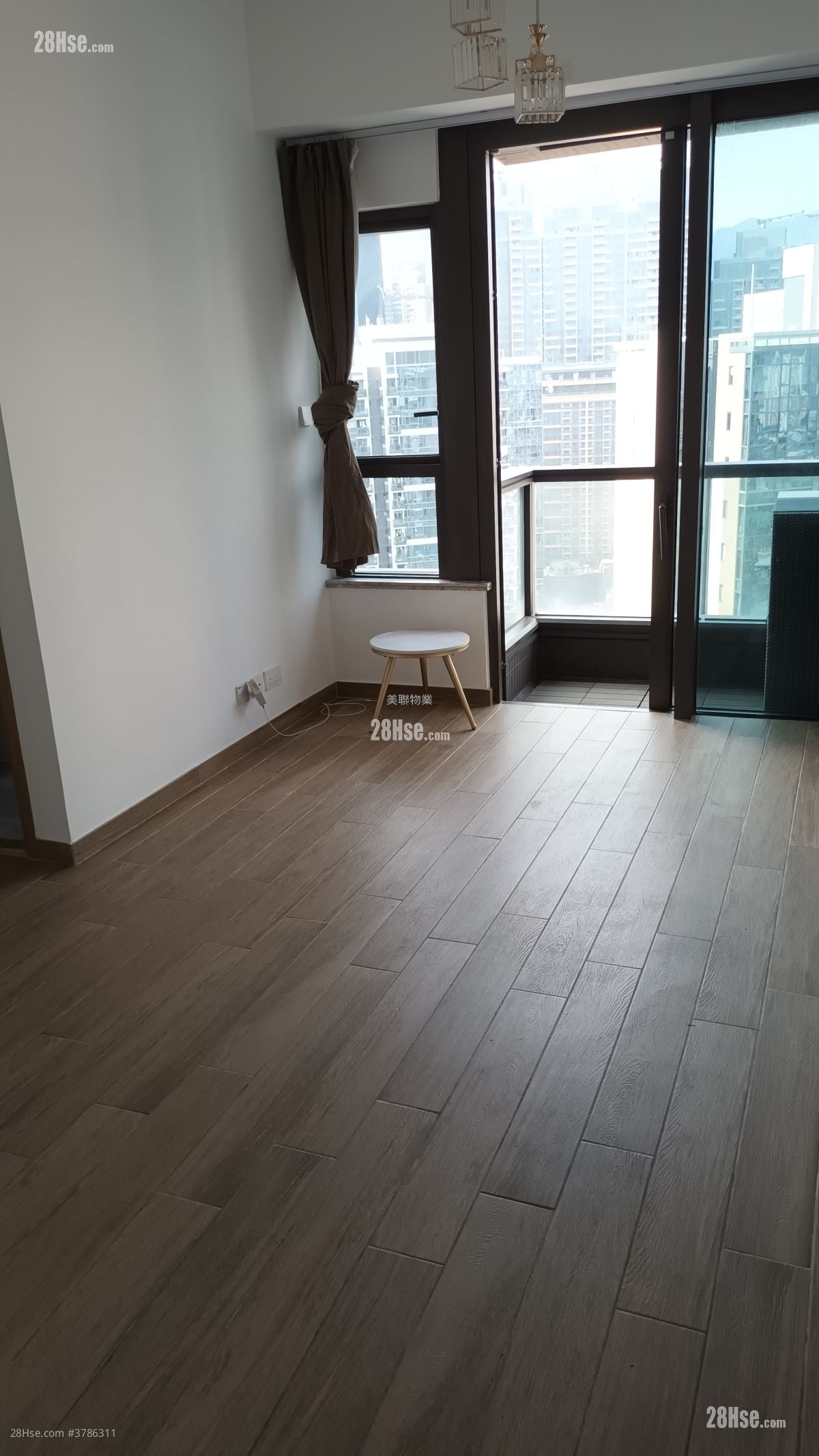 Vibe Centro Rental 1 Bedroom , 1 Bathroom 356 ft²