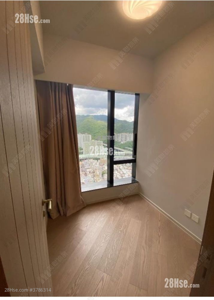 柏傲庄 售盘 3 房 866 平方尺