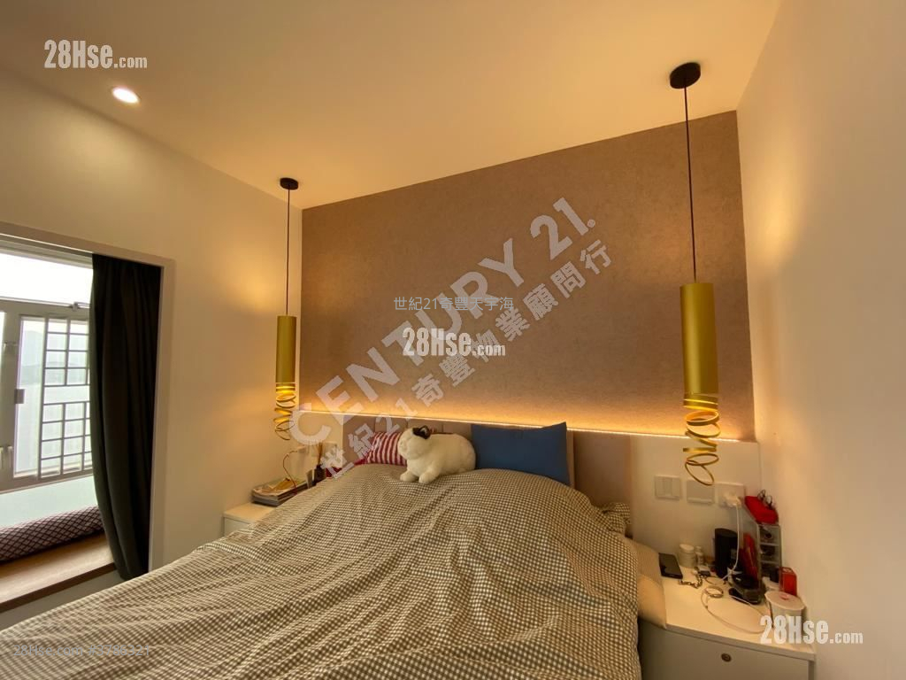 Sunshine City Sell 3 Bedrooms , 2 Bathrooms 932 ft²