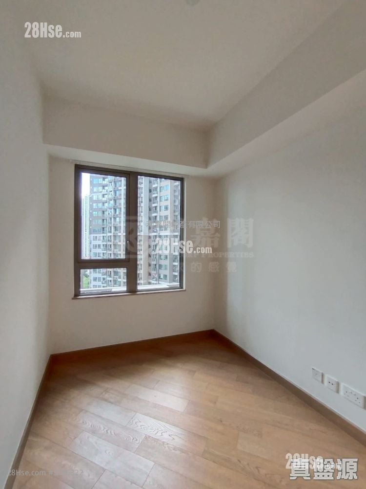 Parc City Sell 2 Bedrooms , 1 Bathroom 427 ft²