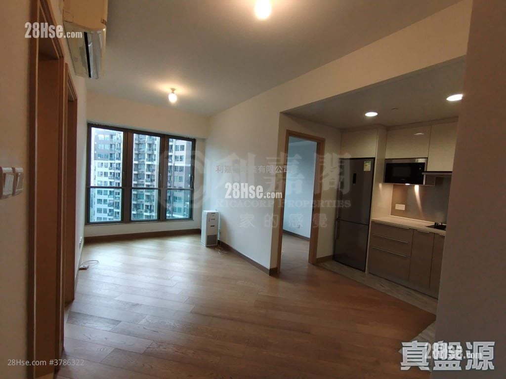 Parc City Sell 2 Bedrooms , 1 Bathroom 427 ft²