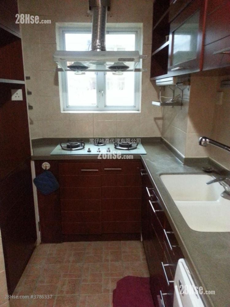 蟾宫大厦 售盘 4 房 , 2 浴室 763 平方尺