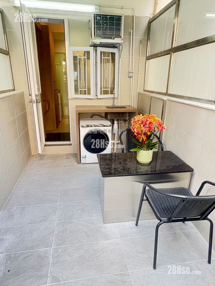 Chinese Mansion Rental 1 Bathroom 150 ft²