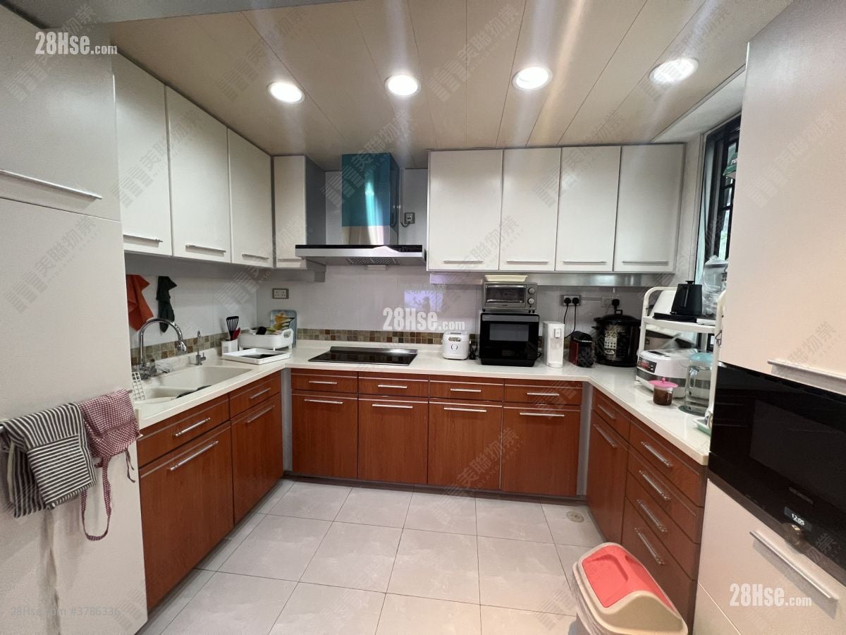 Palm Springs Sell 3 Bedrooms , 2 Bathrooms 1,377 ft²