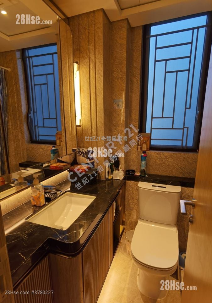 泓碧 售盘 3 房 , 2 浴室 854 平方尺