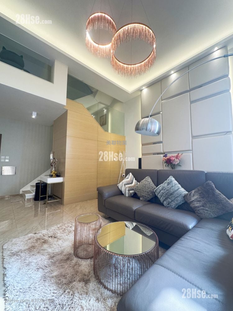 Palm Springs Sell 2 Bedrooms , 2 Bathrooms 1,367 ft²