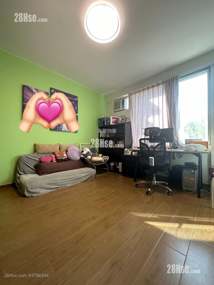 Palm Springs Sell 2 Bedrooms , 2 Bathrooms 1,367 ft²