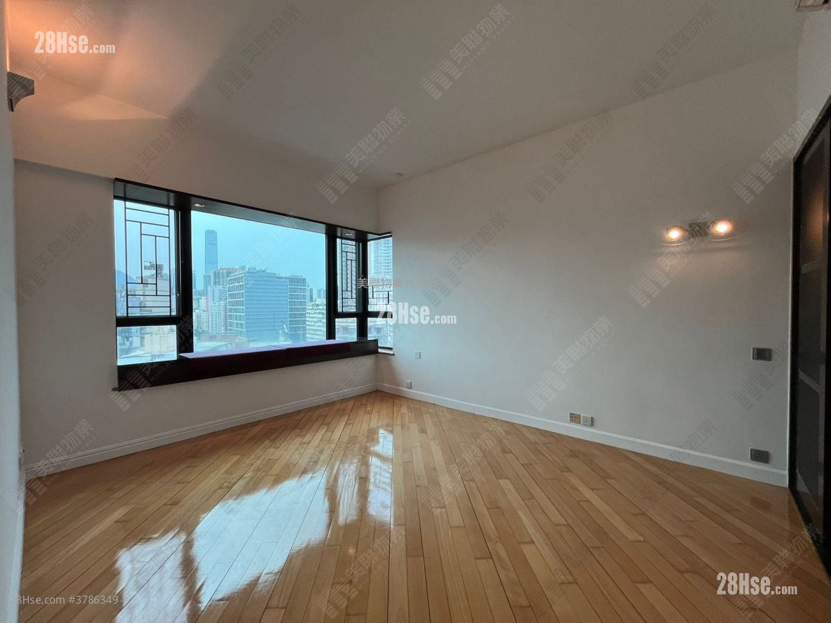 No.1 Ho Man Tin Hill Sell 4 Bedrooms , 3 Bathrooms 1,298 ft²